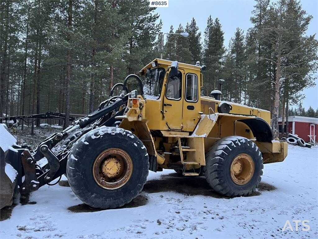 Buldozer Volvo L120: obrázek 12