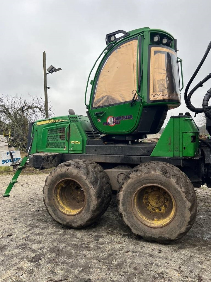 Vyvážecí souprava John Deere 1010 E: obrázek 8