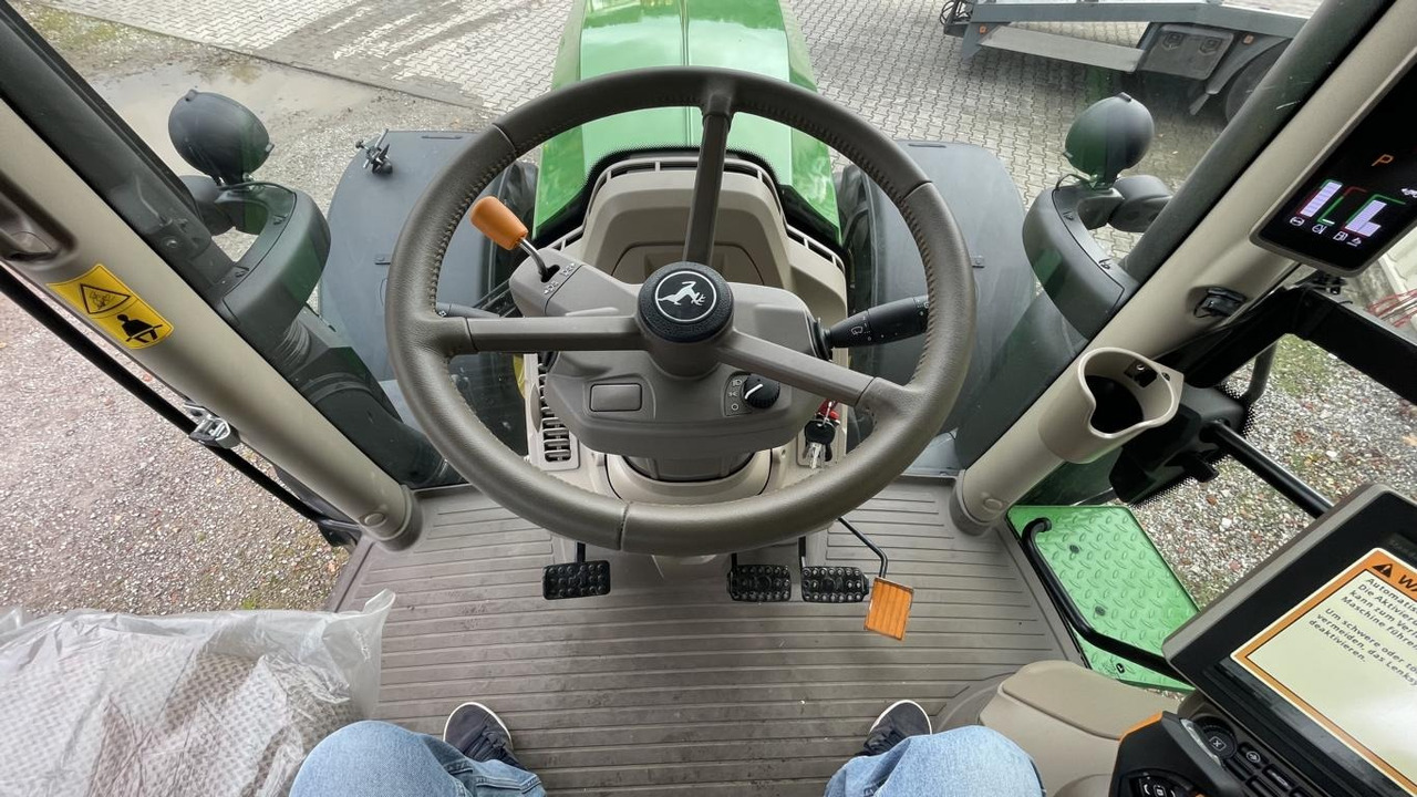 Nový Traktor John Deere 6R250: obrázek 14