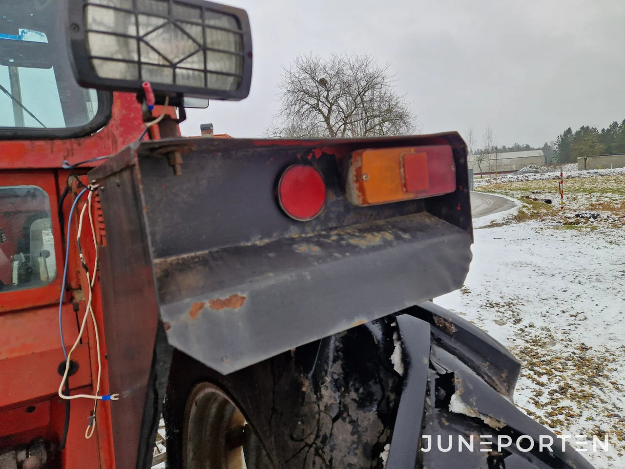 Traktor Massey Ferguson 575 MP 4WD: obrázek 16