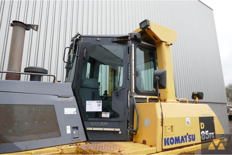 Buldozer Komatsu D85PX-15: obrázek 14