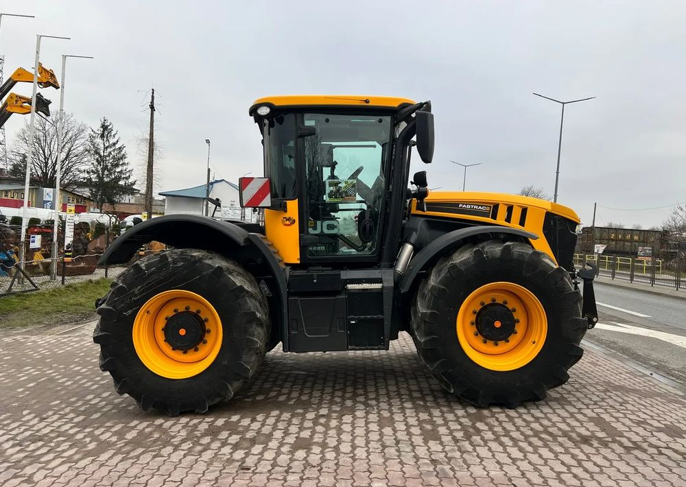 Traktor JCB FASTRAC 4220 | 220 KM | 2020 ROK | MAŁO GODZIN | BARDZO DOBRY STAN: obrázek 12