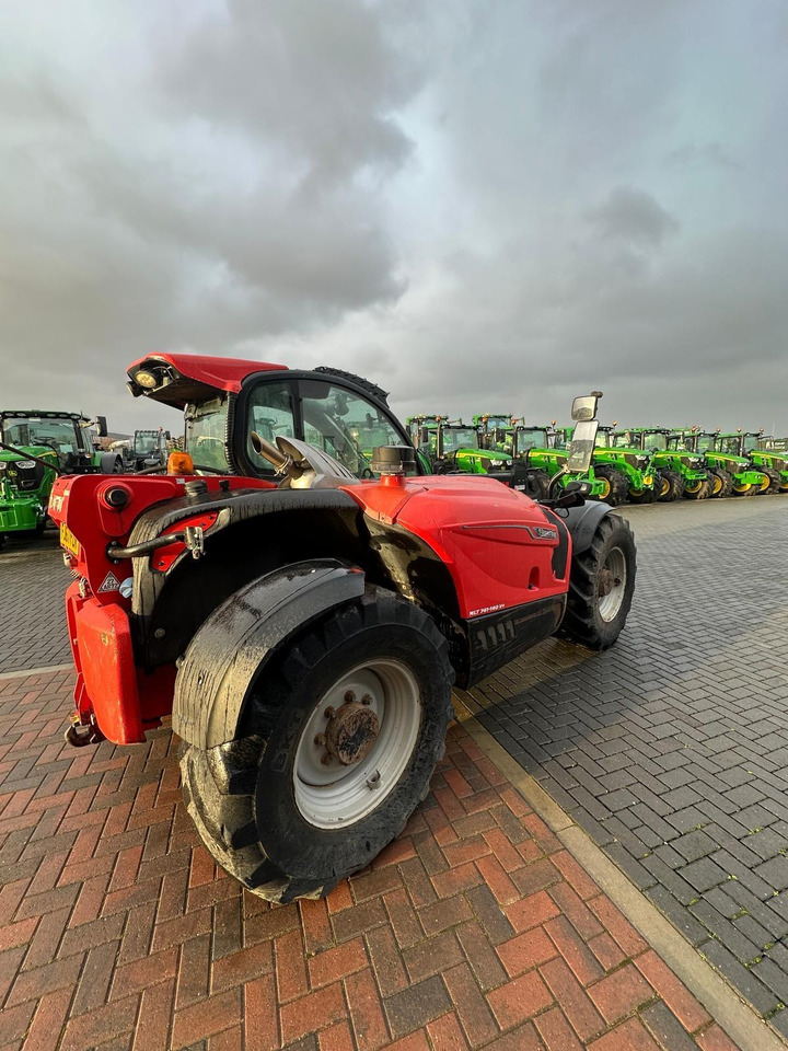 Teleskopický manipulátor Manitou MLT741-140: obrázek 6