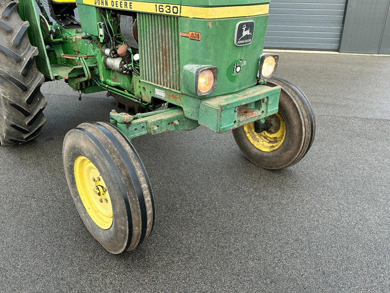 Traktor John Deere 1630 2-wd: obrázek 16