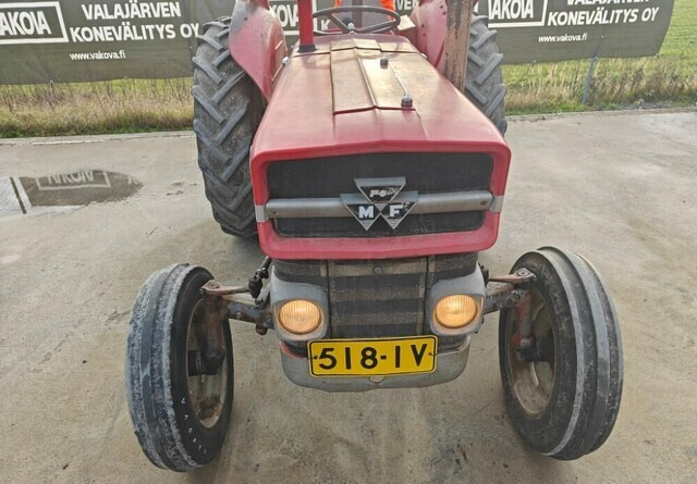 Traktor Massey Ferguson 135 traktori - VIDEO: obrázek 6