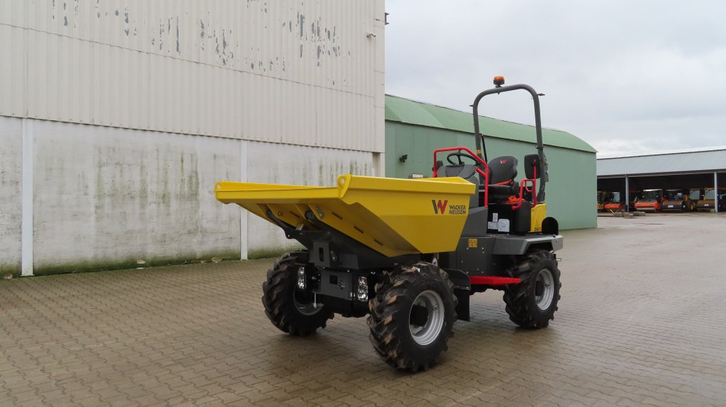 Mini-sklápěčka Wacker Neuson DW30-2: obrázek 6