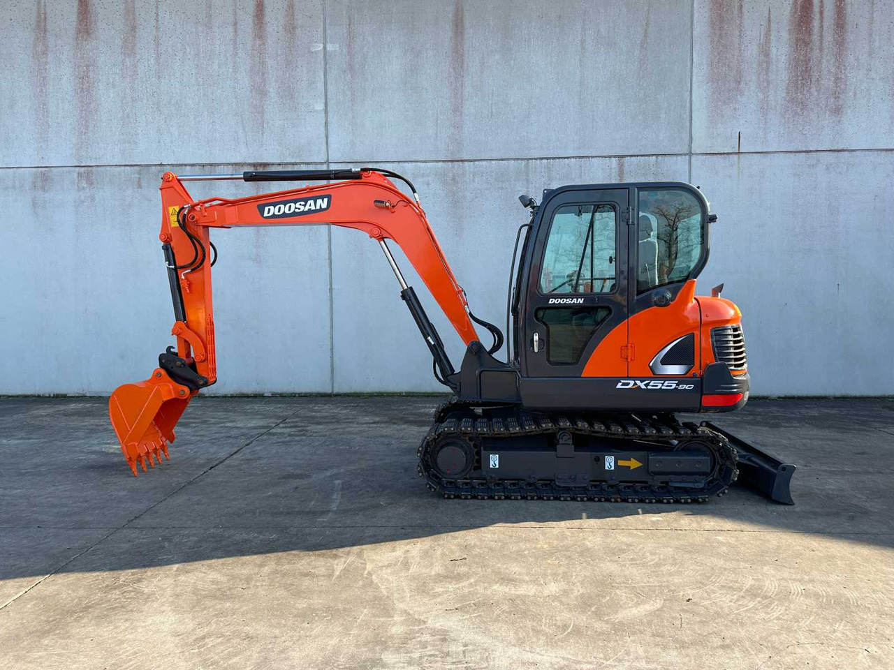 Pásové rýpadlo Doosan DX55-9C: obrázek 7