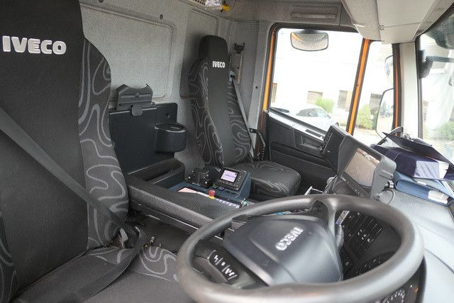 Vůz na odvoz odpadků Iveco AD260SY/PS, Terberg, Seitenlader, 30m³, 140tkm: obrázek 11