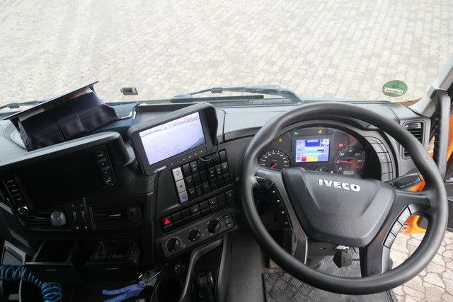 Vůz na odvoz odpadků Iveco AD260SY/PS, Terberg, Seitenlader, 30m³, 140tkm: obrázek 12