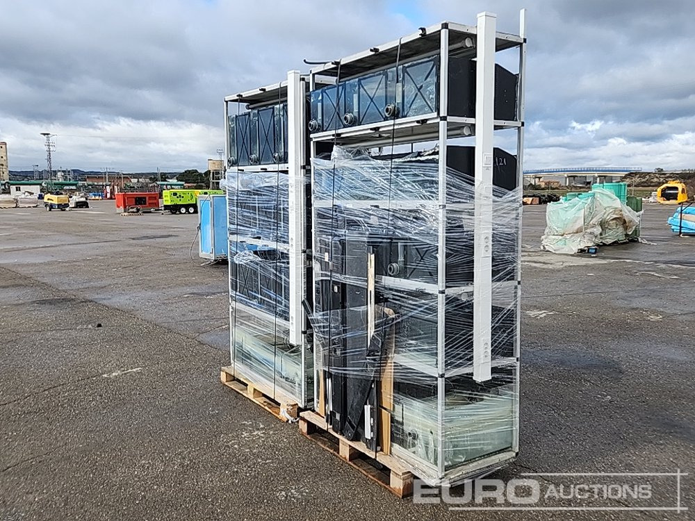 Stavební zařízení Pallet of Varios Aquariums (2 of): obrázek 6