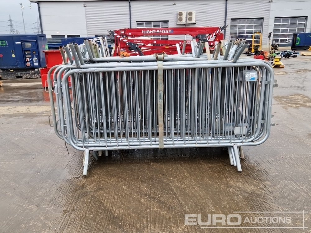 Stavební zařízení Bundle of Metal Pedestrian Safety Barriers (2 of): obrázek 8